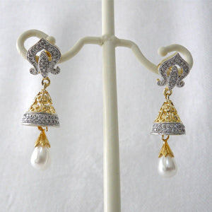 One Carat Gold Earring