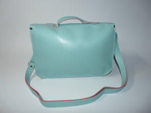 Prestigious Ladies Leather Bag