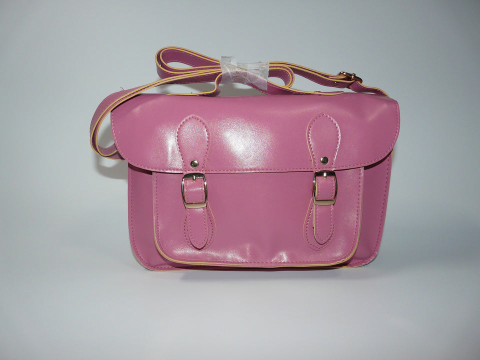 Prestigious Ladies Leather Bag
