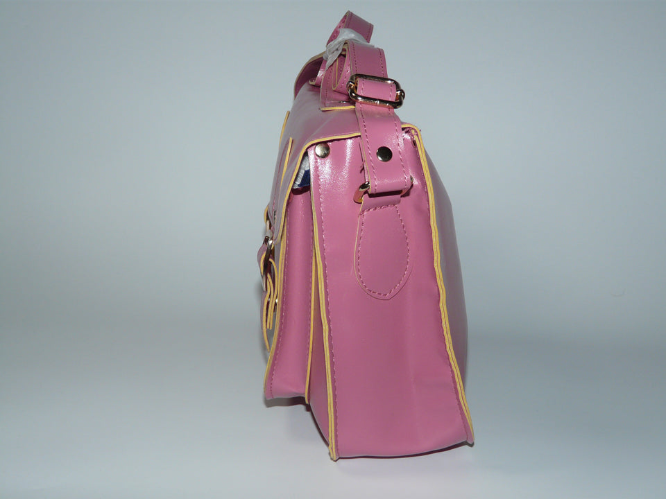 Prestigious Ladies Leather Bag