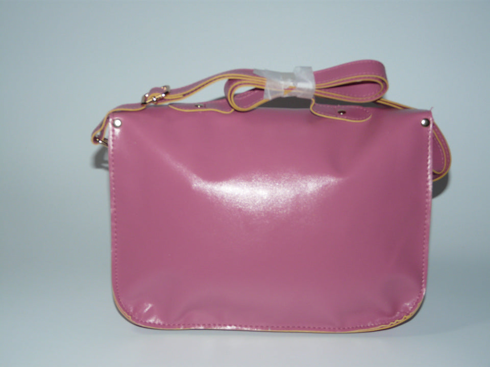 Prestigious Ladies Leather Bag