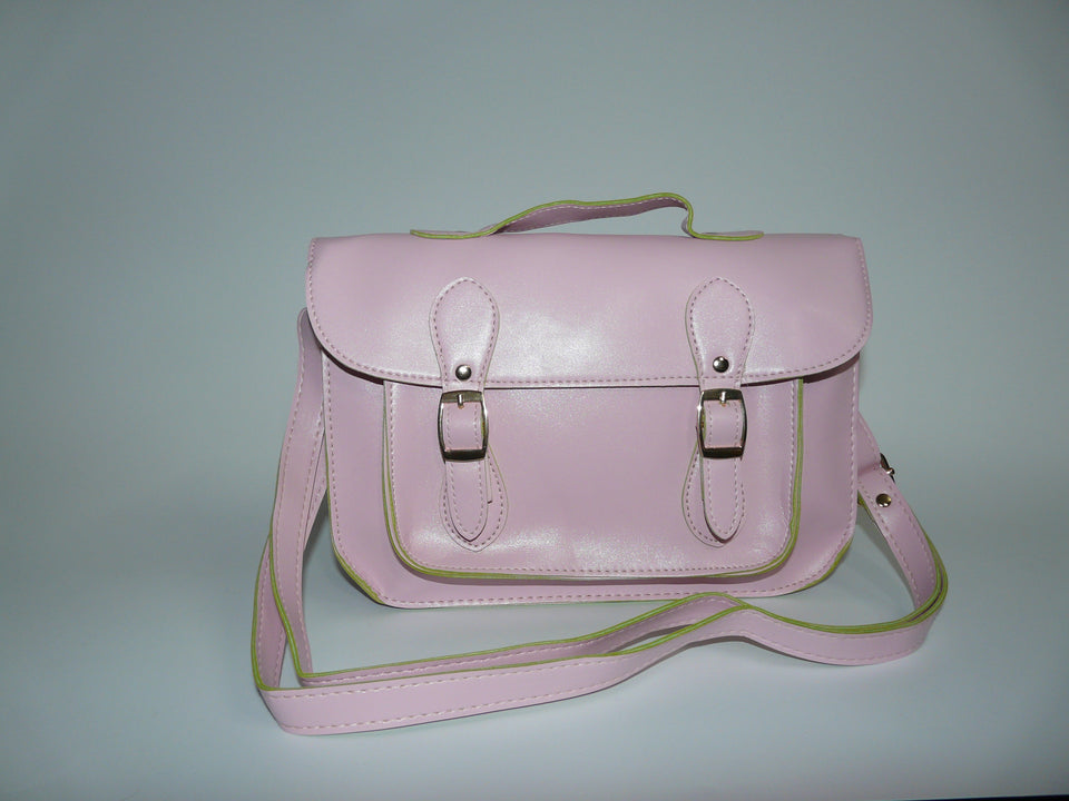 Prestigious Ladies Leather Bag