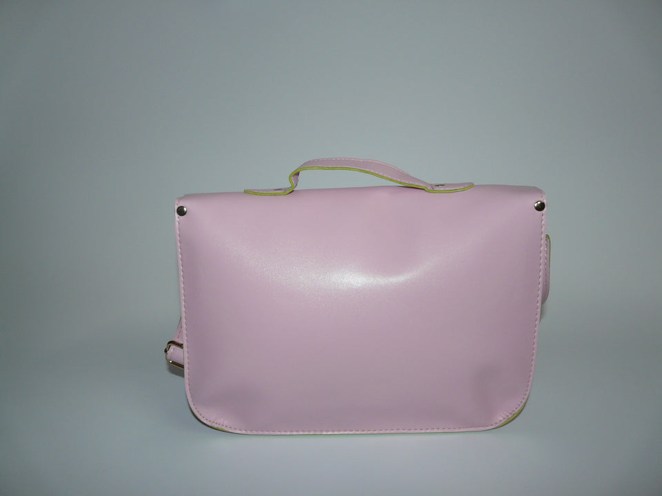 Prestigious Ladies Leather Bag